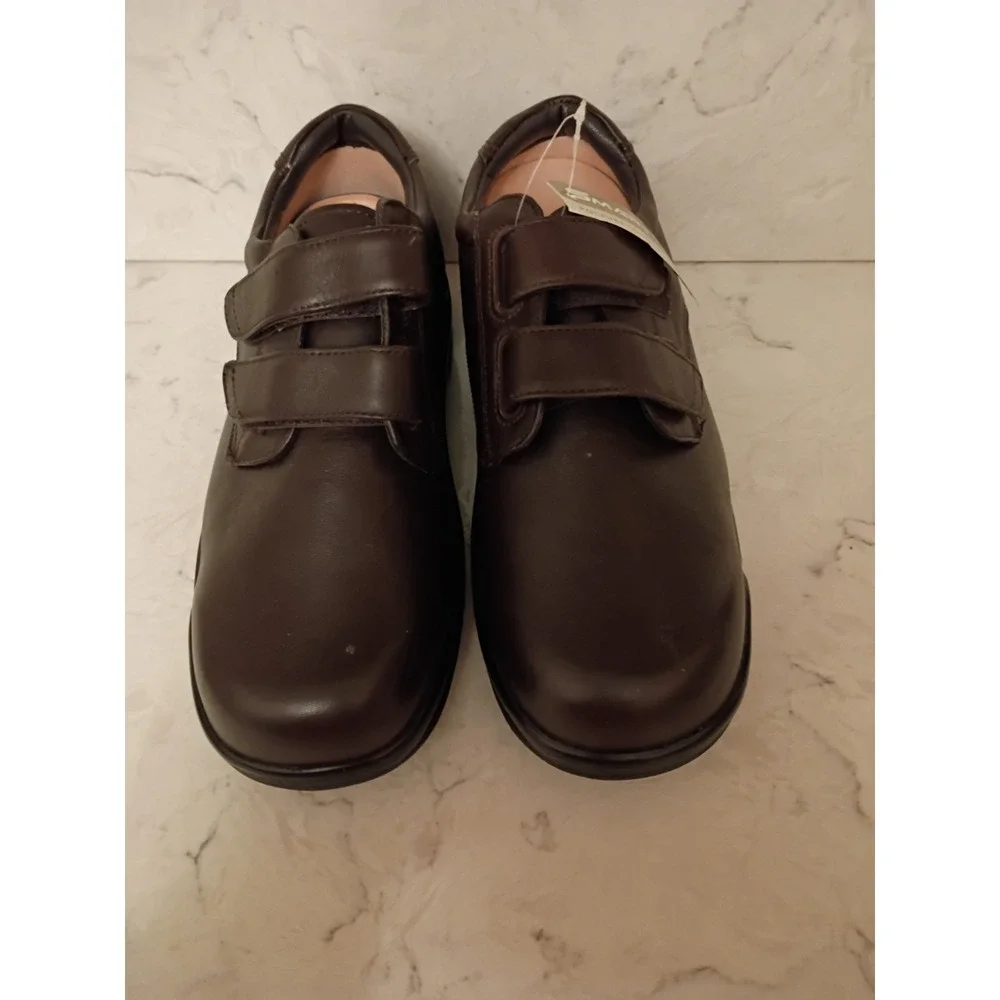 Apex Ambulator 1261M (NWT) Therapeutic Extra Depth Shoes. Men's Size 8.5 Brown